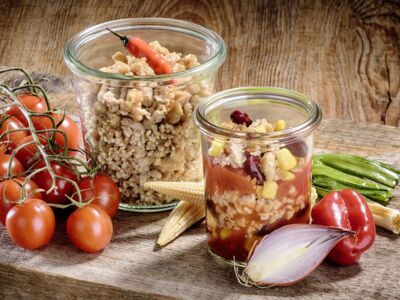 Putenhackfleisch mit Stärke, neutral gewürzt,
